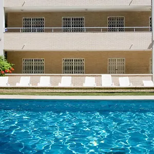 albert-apartamentos.catalonia-hotels.com/